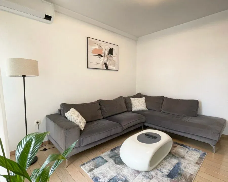 Rent, three bedroom apartment, 72m², City Kvart, Podgorica