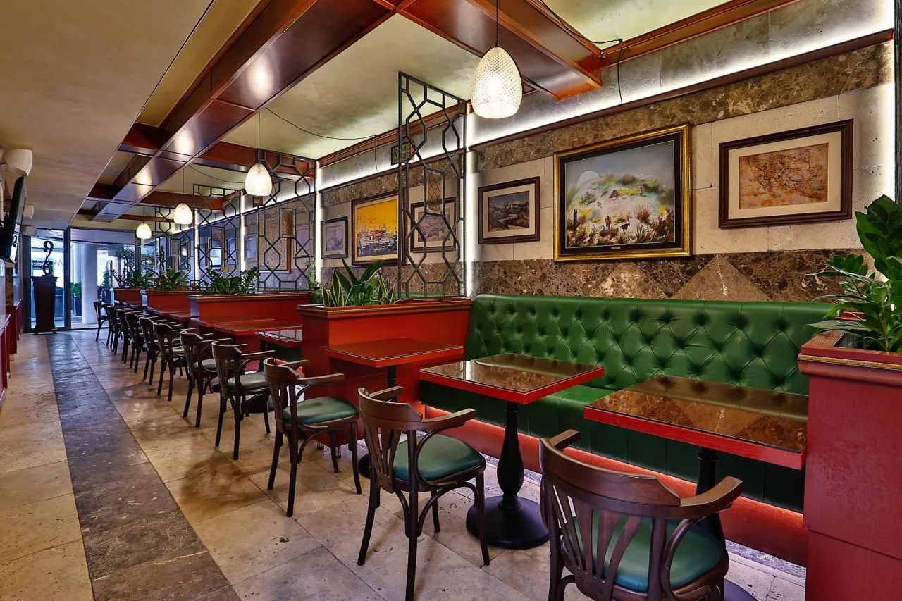 Rent, office space, 490m², Centar, Budva