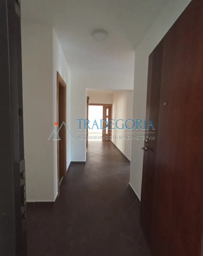 Prodaja, dvosoban stan, 83m², Bar, Crna Gora