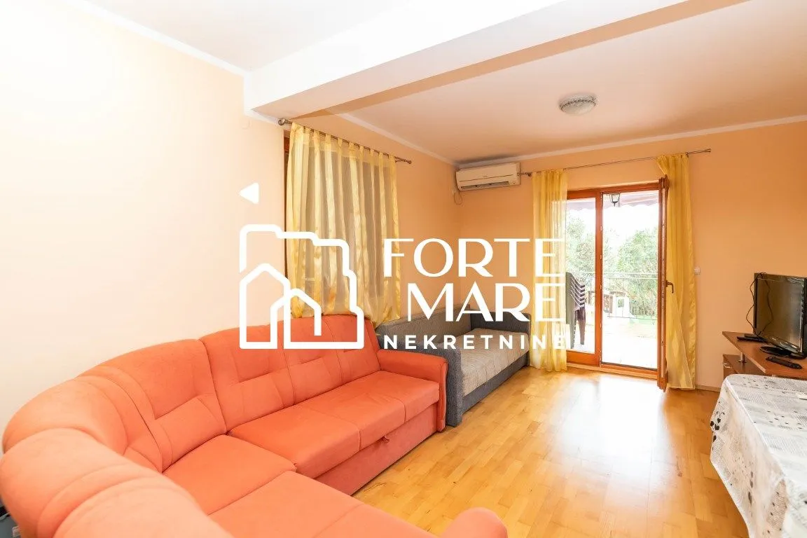 Prodaja, jednosoban stan, 46m², Baošići, Herceg Novi