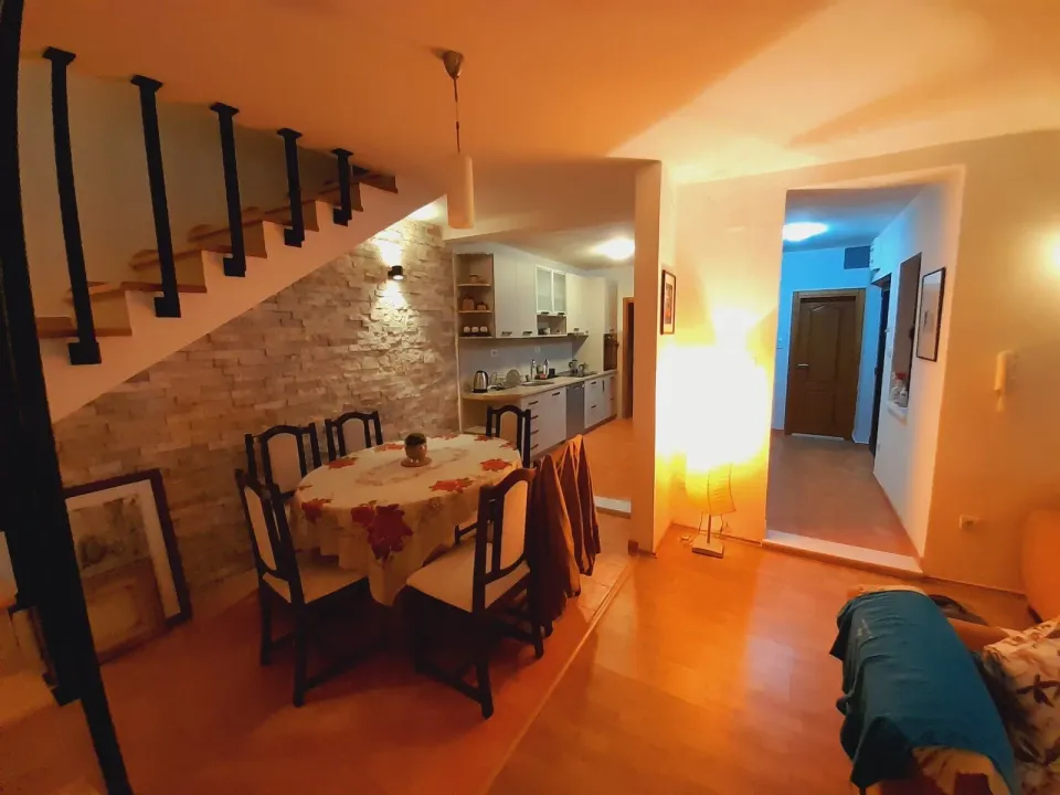 Rent, three bedroom apartment, 110m², Savina, Herceg Novi