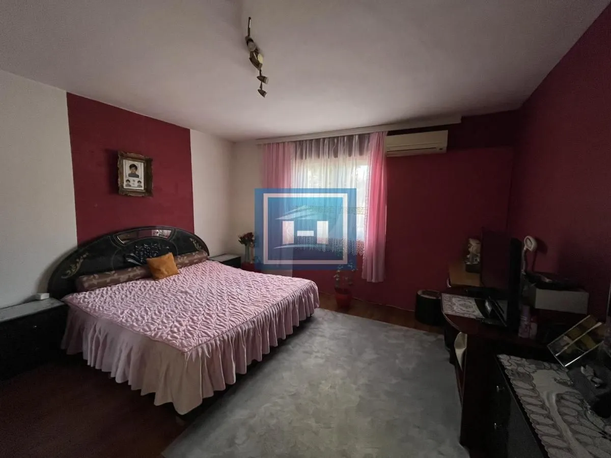Prodaja, kuća, 118m², Dom Zdravlja, Ćuprija