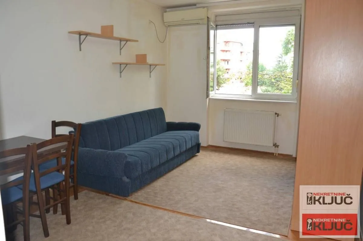 Rent, studio apartment, 26m², Grbavica, Novi Sad Sve Podlokacije