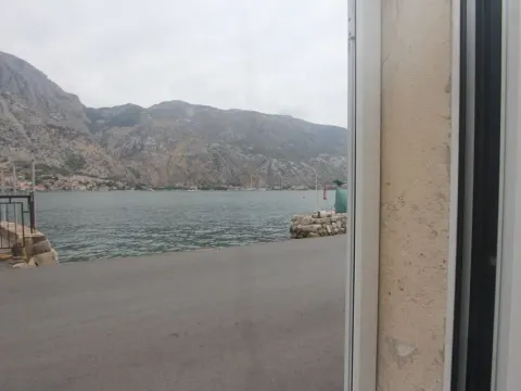 Sale, house, 250m², Muo, Kotor - image 5