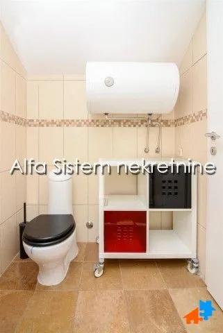 Rent, four bedroom apartment, 140m², Đeram Pijaca, Beograd