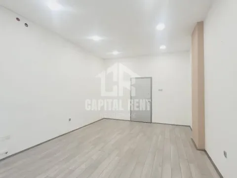 Rent, office space, 26m², Senjak, Beograd