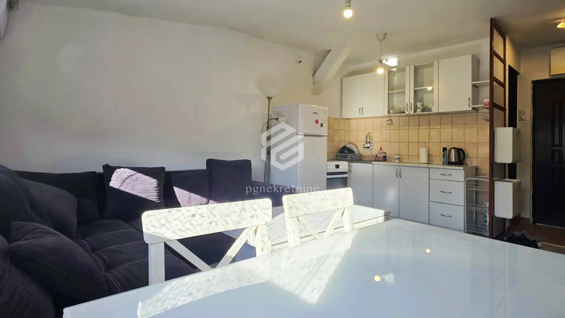Rent, two bedroom apartment, 50m², Centar, Podgorica