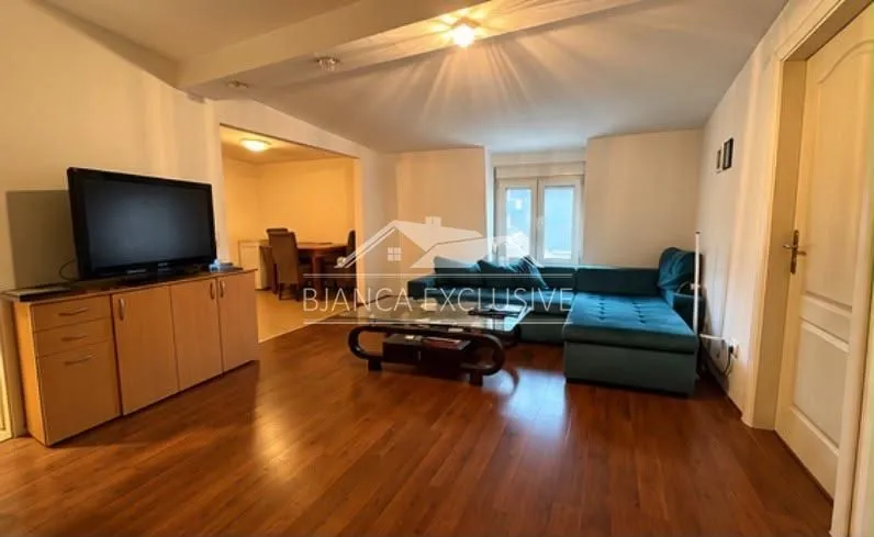 Sale, two bedroom apartment, 46m², Vračar Hram, Vračar Sve Podlokacije