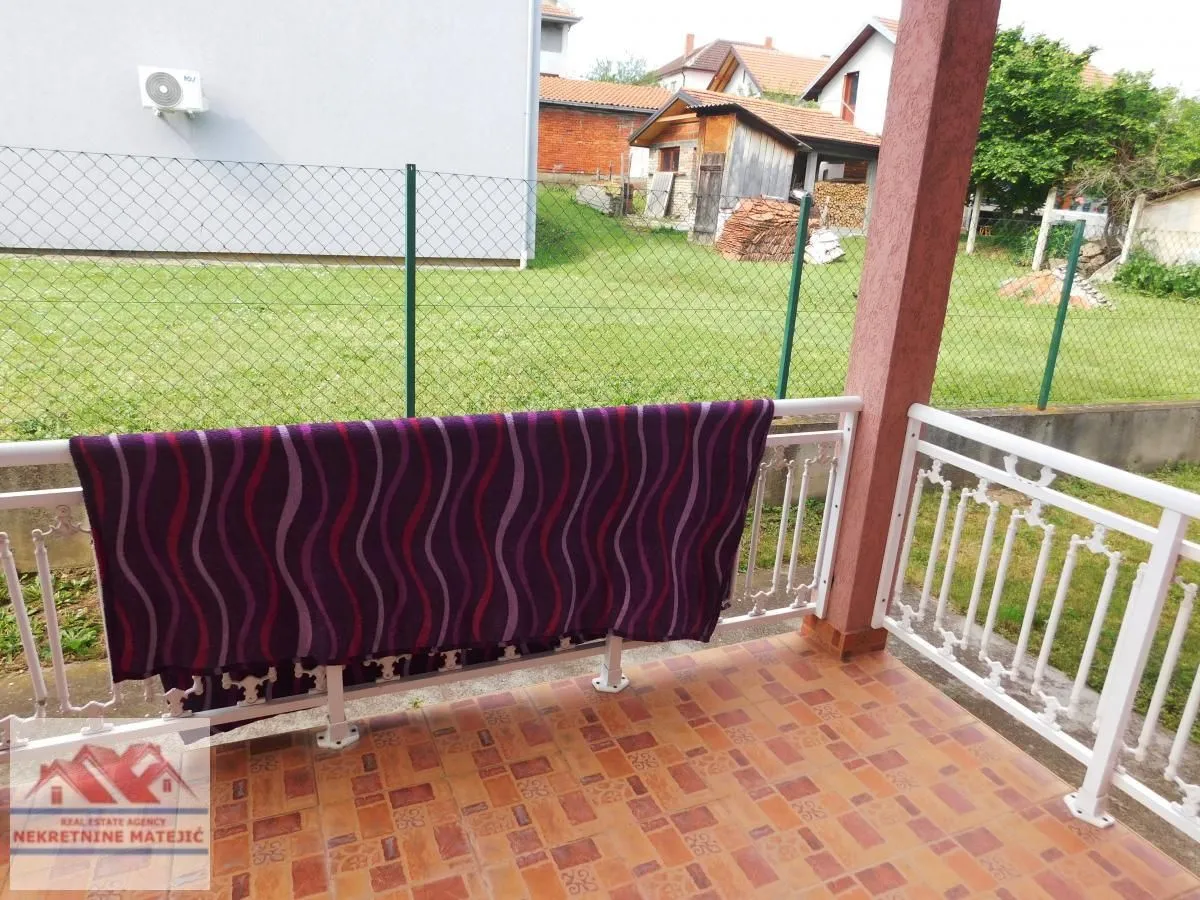 Prodaja, kuća, 264m², Korićani, Kragujevac