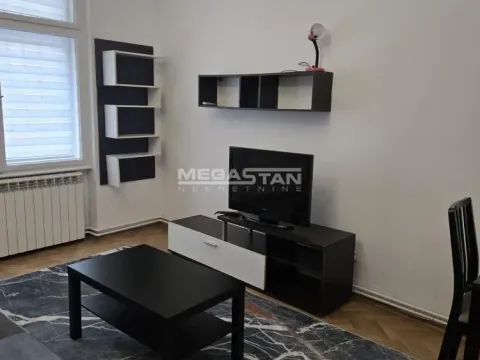 Izdavanje, jednosoban stan, 36m², Gundulićev Venac, Beograd - image 1