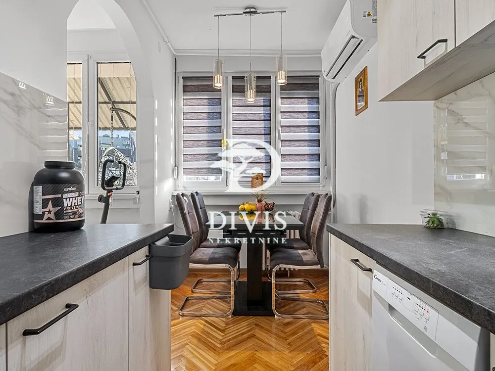 Sale, three bedroom apartment, 68m², Medaković 2, Medaković Sve Podlokacije