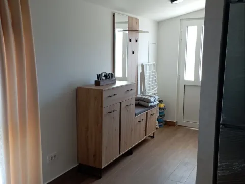 Izdavanje, jednosoban stan, 40m², Dumidran, Tivat - image 7