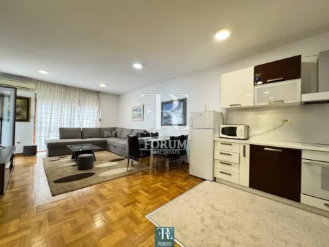 Rent, one bedroom apartment, 50m², Tološi, Podgorica - image 5