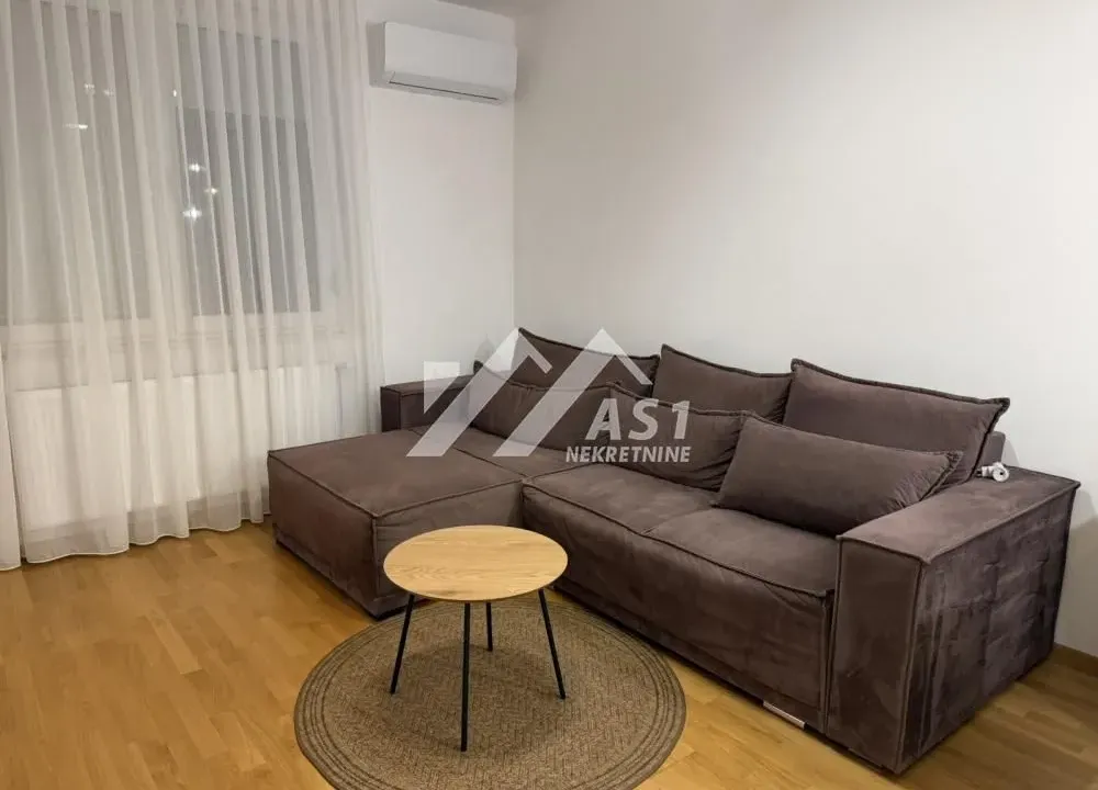 Izdavanje, dvosoban stan, 45m², Telep, Novi Sad Sve Podlokacije