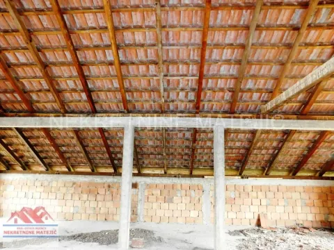 Prodaja, kuća, 250m², Maršić, Kragujevac - image 25