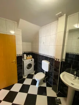 Rent, one bedroom apartment, 90m², Tološi, Podgorica - image 7