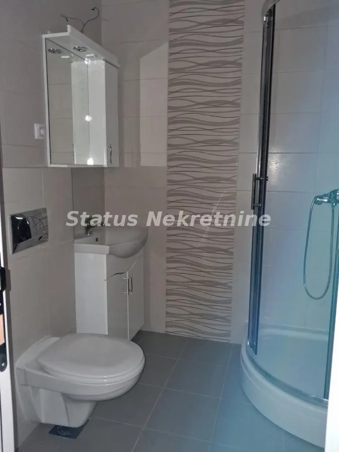 Prodaja, trosoban stan, 83m², Sremska Kamenica, Petrovaradin