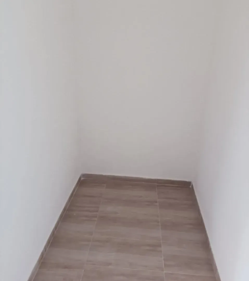 Prodaja, jednosoban stan, 41m², Ljubović, Podgorica