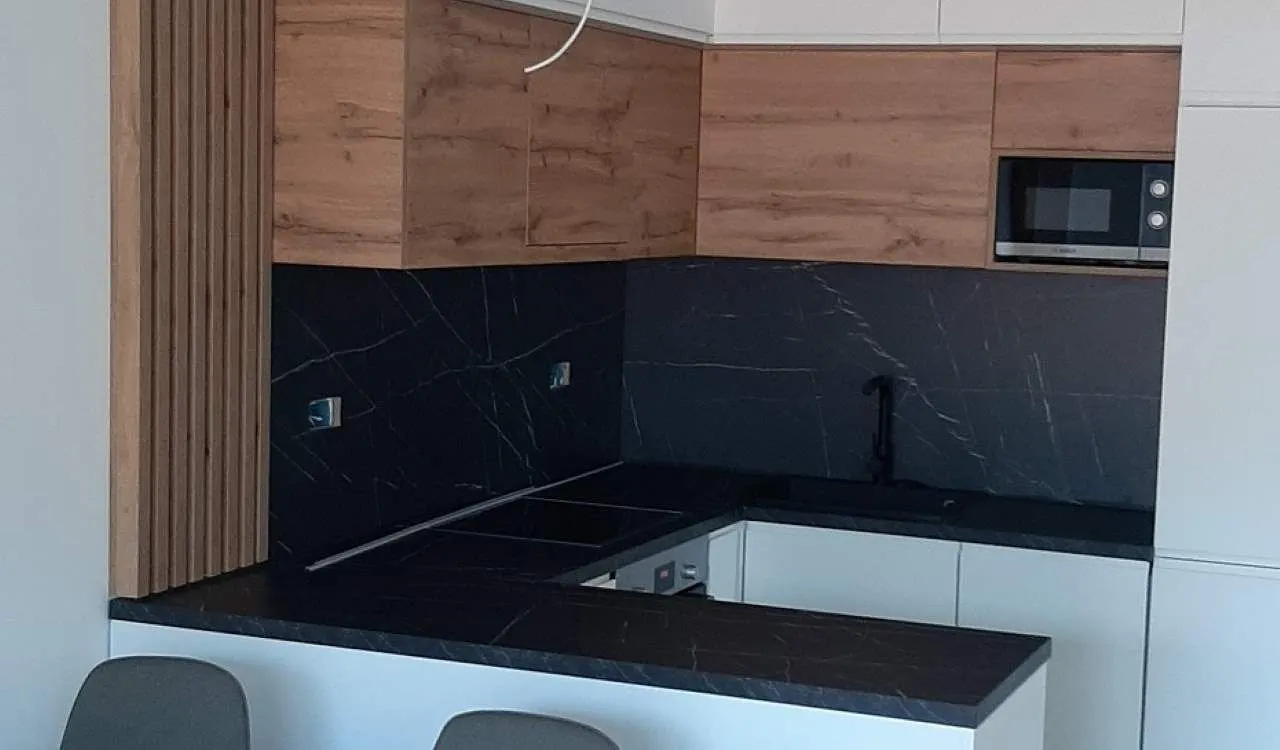 Prodaja, četvorosoban stan, 171m², Dobrota, Kotor