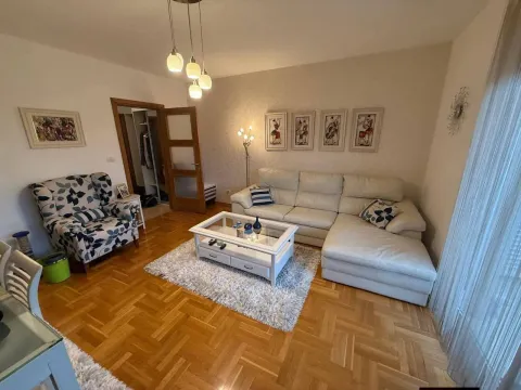 Sale, two bedroom apartment, 70m², Pobrežje, Podgorica - image 1