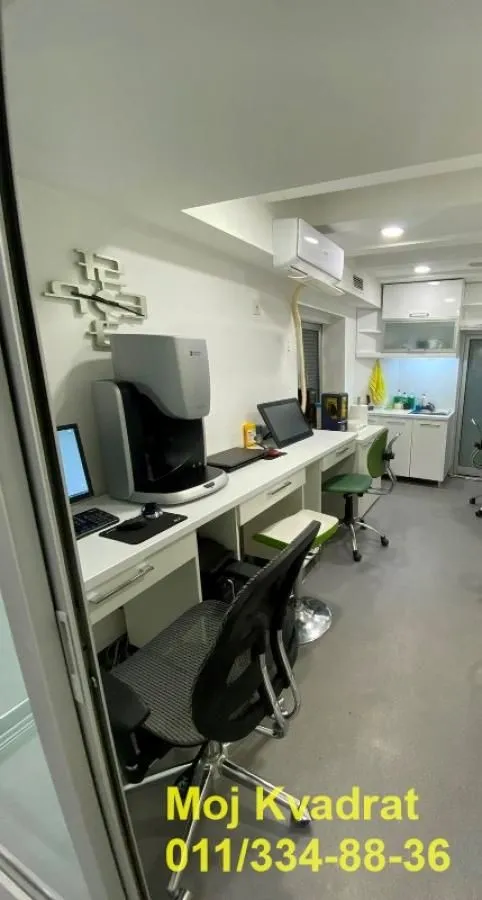 Prodaja, poslovni prostor, 70m², Čubura, Beograd