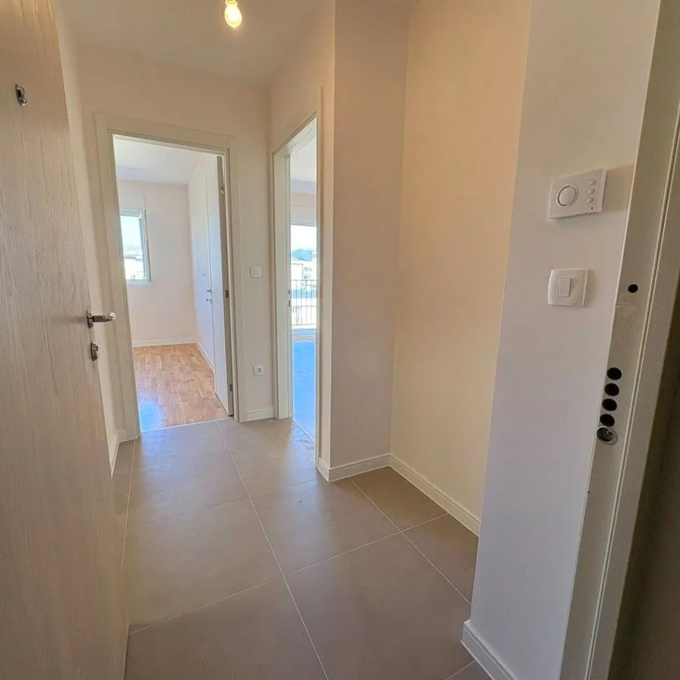 Prodaja, jednosoban stan, 39m², Pobrežje, Podgorica