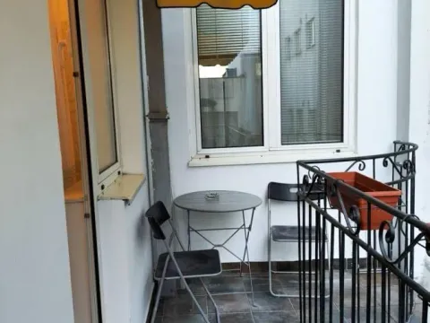 Izdavanje, dvosoban stan, 44m², Vračar Sve Podlokacije, Beograd - image 6