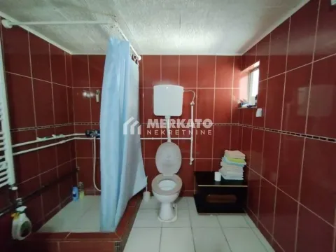 Sale, house, 95m², Novi Bečej, Zrenjanin - image 16