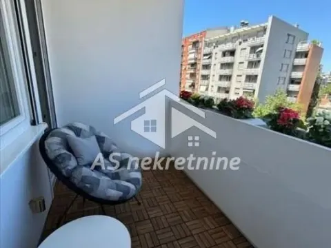 Rent, two bedroom apartment, 55m², Vračar Sve Podlokacije, Beograd - image 6