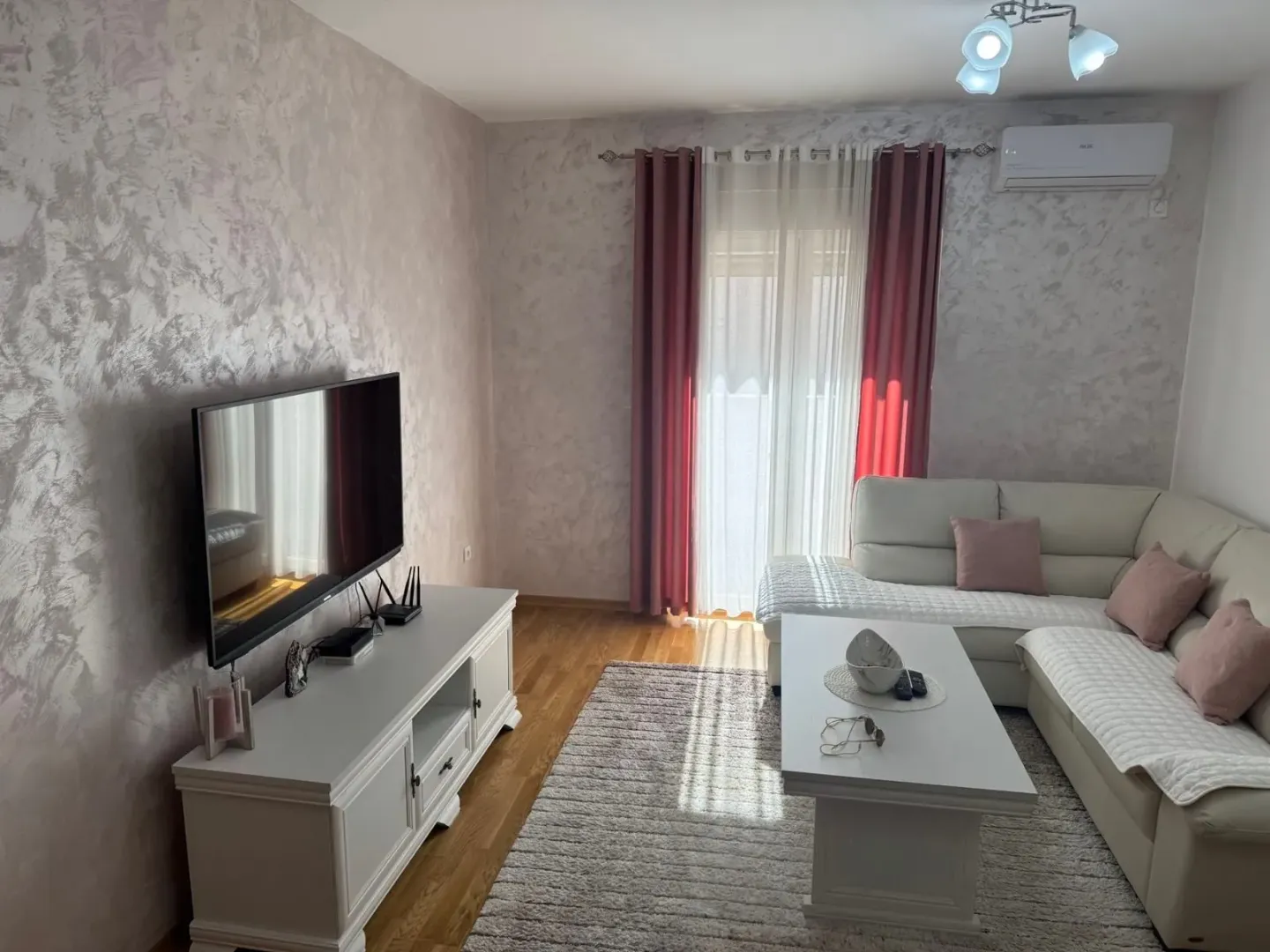 Rent, one bedroom apartment, 59m², Central Point, Podgorica