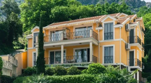 Prodaja, trosoban stan, 178m², Orahovac, Kotor - image 10