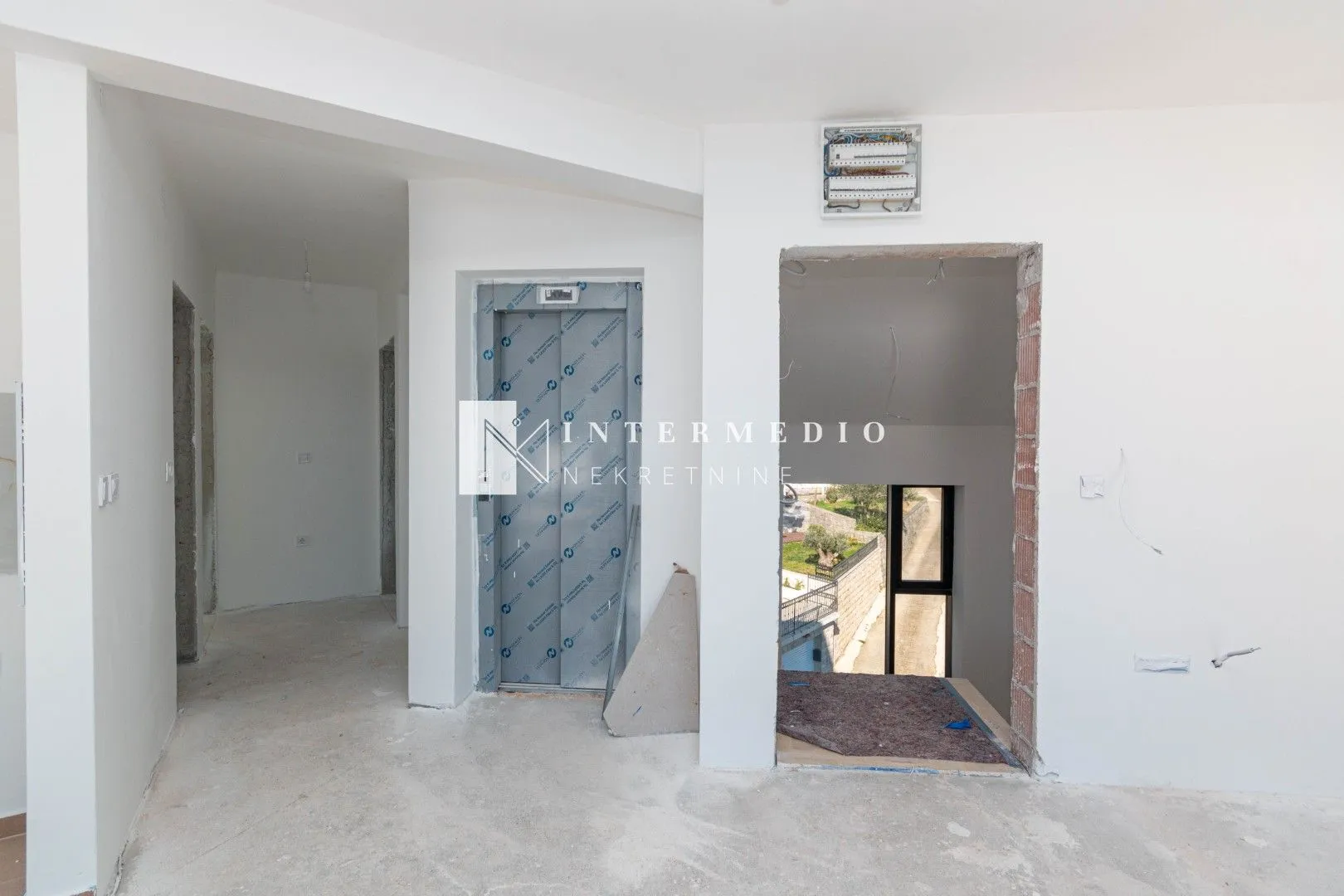 Prodaja, trosoban stan, 142m², Bijela, Herceg Novi