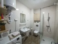 Izdavanje, jednosoban stan, 52m², City Kvart, Podgorica - image 4