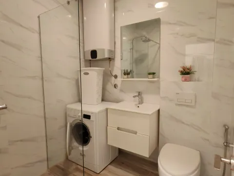 Prodaja, jednosoban stan, 35m², Bečići, Budva - image 11