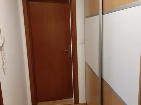 Izdavanje, jednosoban stan, 44m², Podbara, Novi Sad Sve Podlokacije - image 4