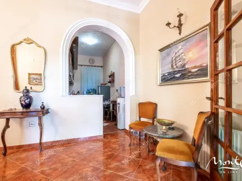 Prodaja, kuća, 112m², Risan, Kotor - image 20