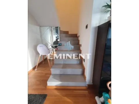 Prodaja, četvorosoban stan, 96m², Lekino Brdo, Voždovac Sve Podlokacije - image 7