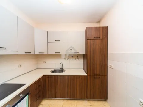 Izdavanje, dvosoban stan, 75m², Centar, Podgorica - image 5