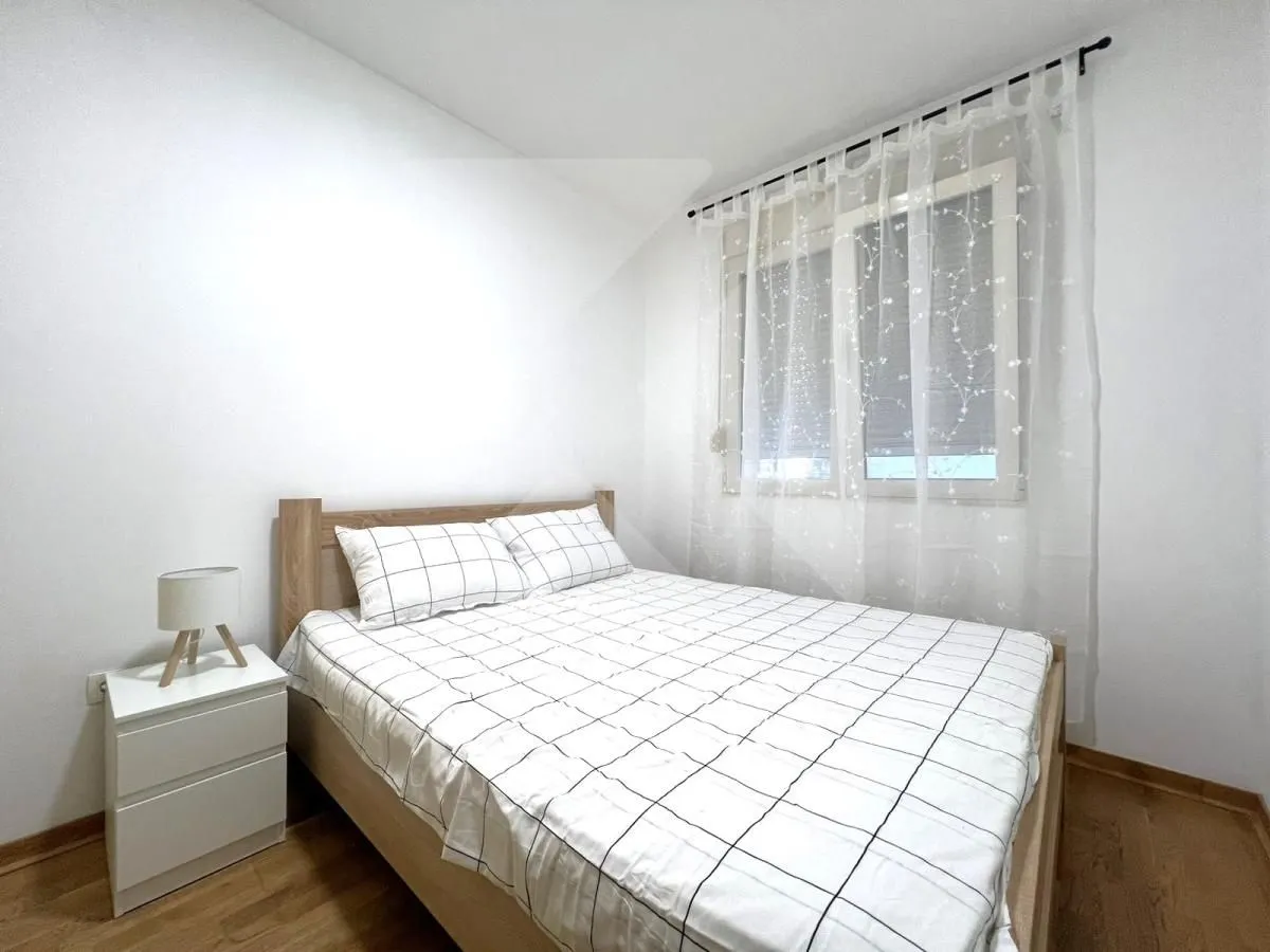 Rent, one bedroom apartment, 43m², Blok 6, Podgorica