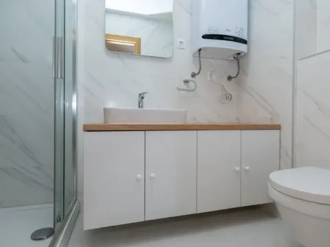 Izdavanje, dvosoban stan, 75m², City Kvart, Podgorica - image 9