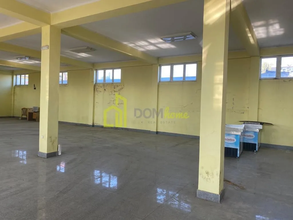 Rent, office space, 1106m², Zeta, Podgorica