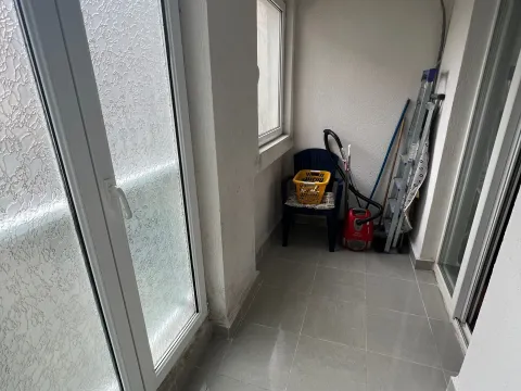 Rent, one bedroom apartment, 50m², Golubovina, Budva - image 9