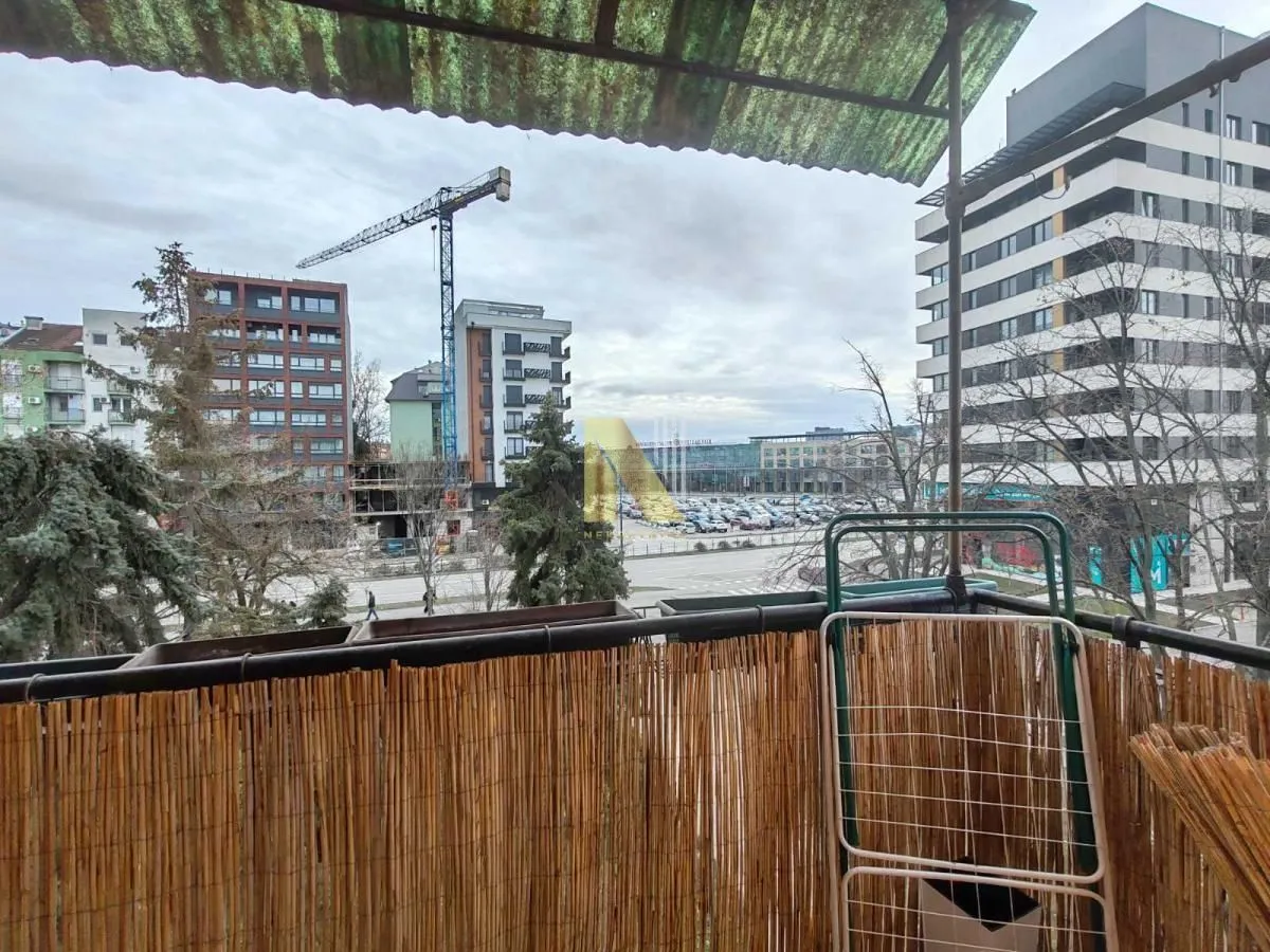Izdavanje, dvosoban stan, 46m², Železnička Stanica, Novi Sad Sve Podlokacije