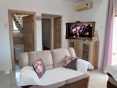 Izdavanje, stan, 70m², Dumidran, Tivat - image 6