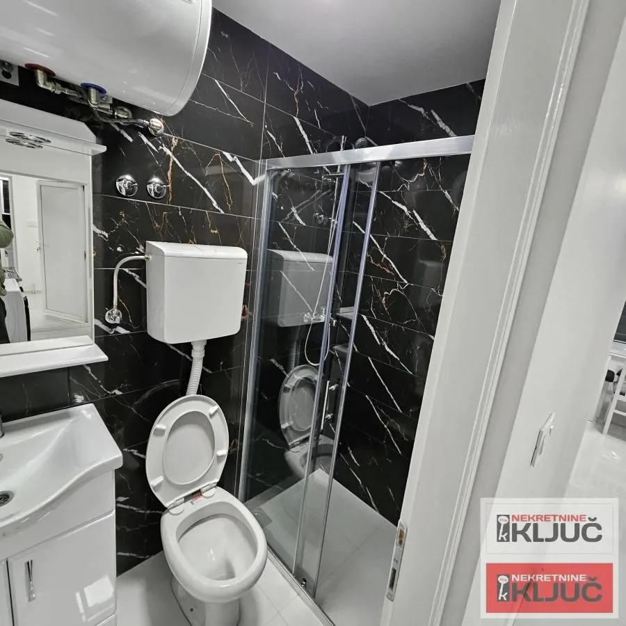 Izdavanje, garsonjera, 27m², Telep, Novi Sad Sve Podlokacije