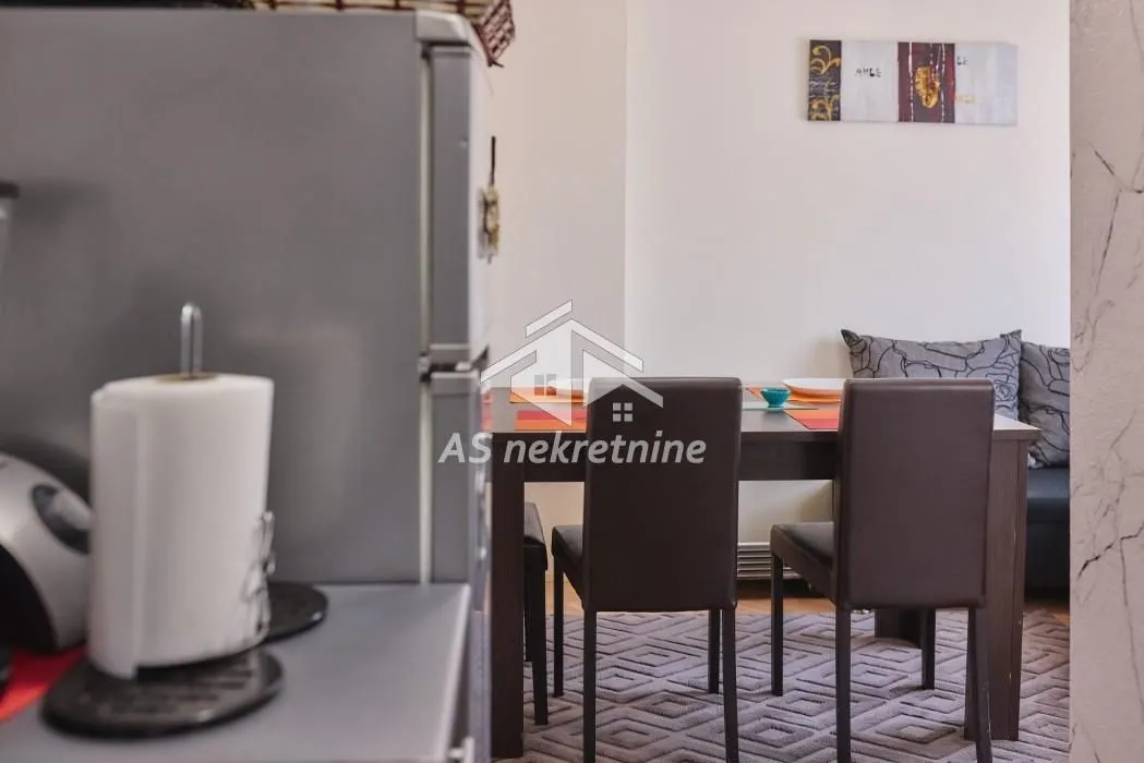 Rent, two bedroom apartment, 55m², Palata Pravde, Beograd