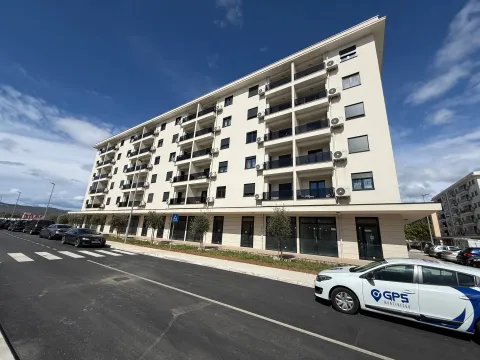 Rent, one bedroom apartment, 45m², City Kvart, Podgorica - image 2