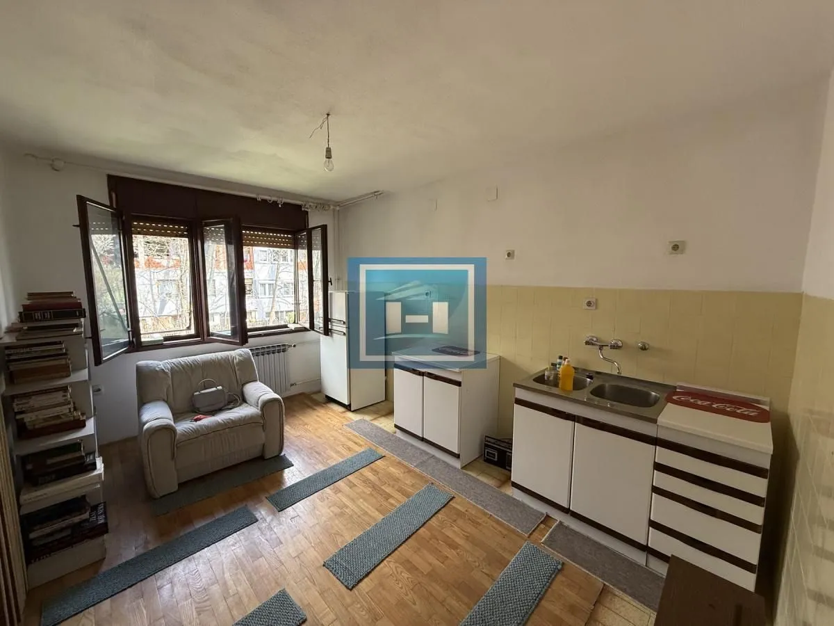 Sale, house, 257m², Strelište, Jagodina
