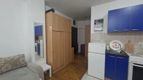 Prodaja, garsonjera, 23m², Sajmište, Novi Sad - image 4