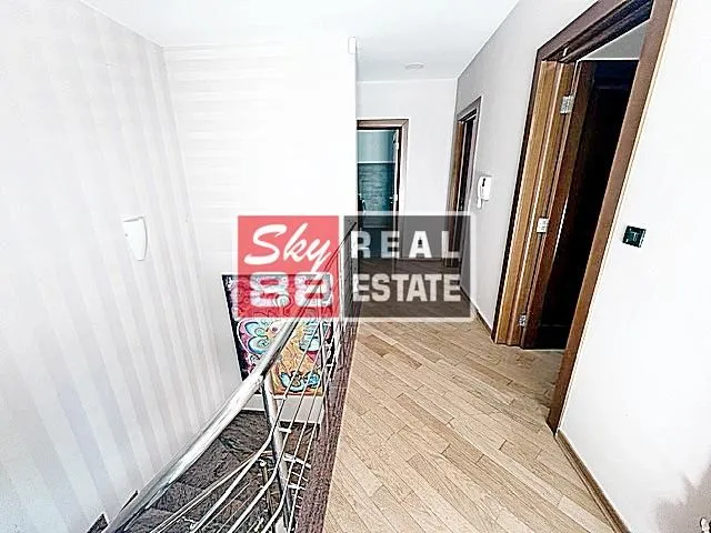Rent, apartment, 330m², Savski Venac, Beograd